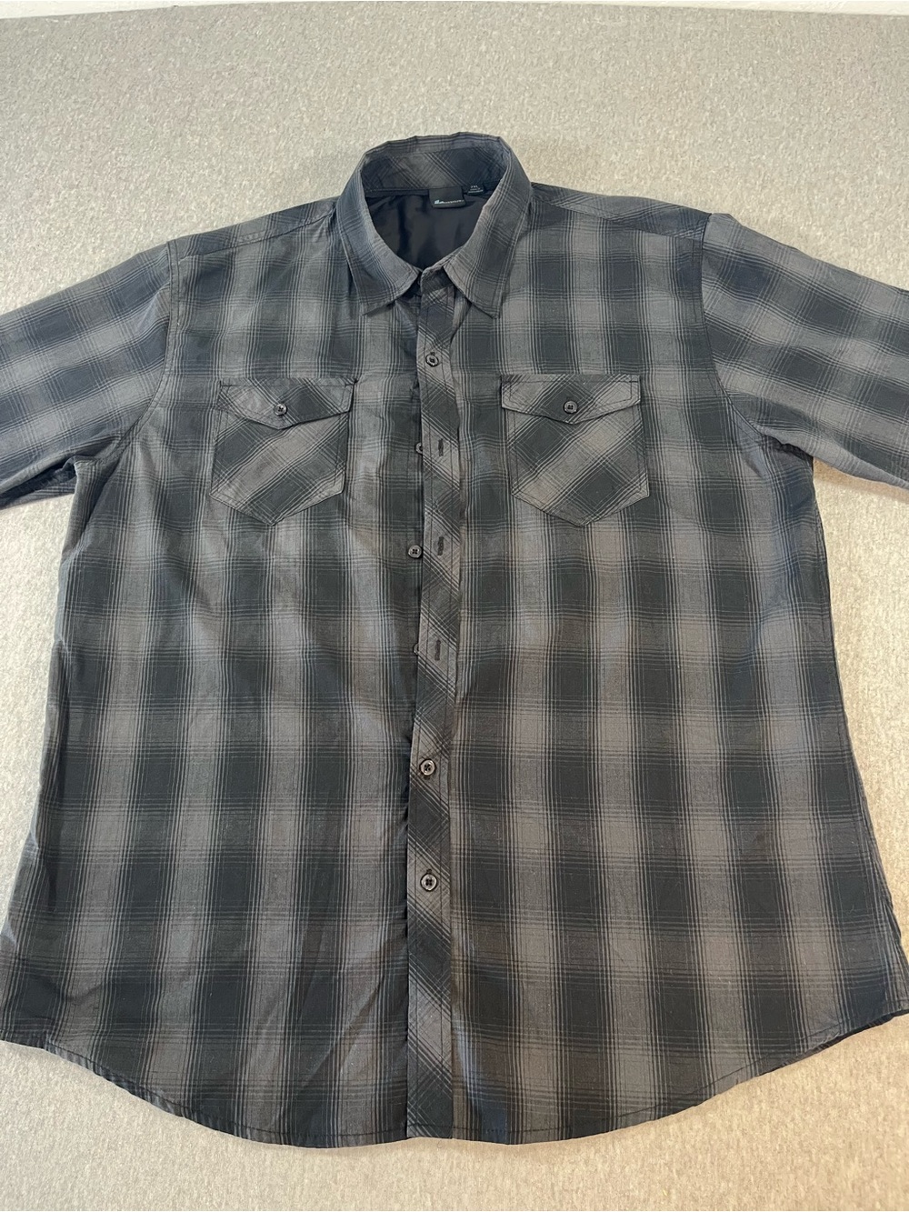 Burnside Men’s Classic black/gray plaid button down shirt size XXL